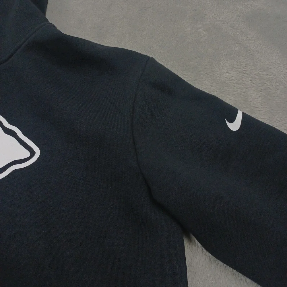 Nike please see